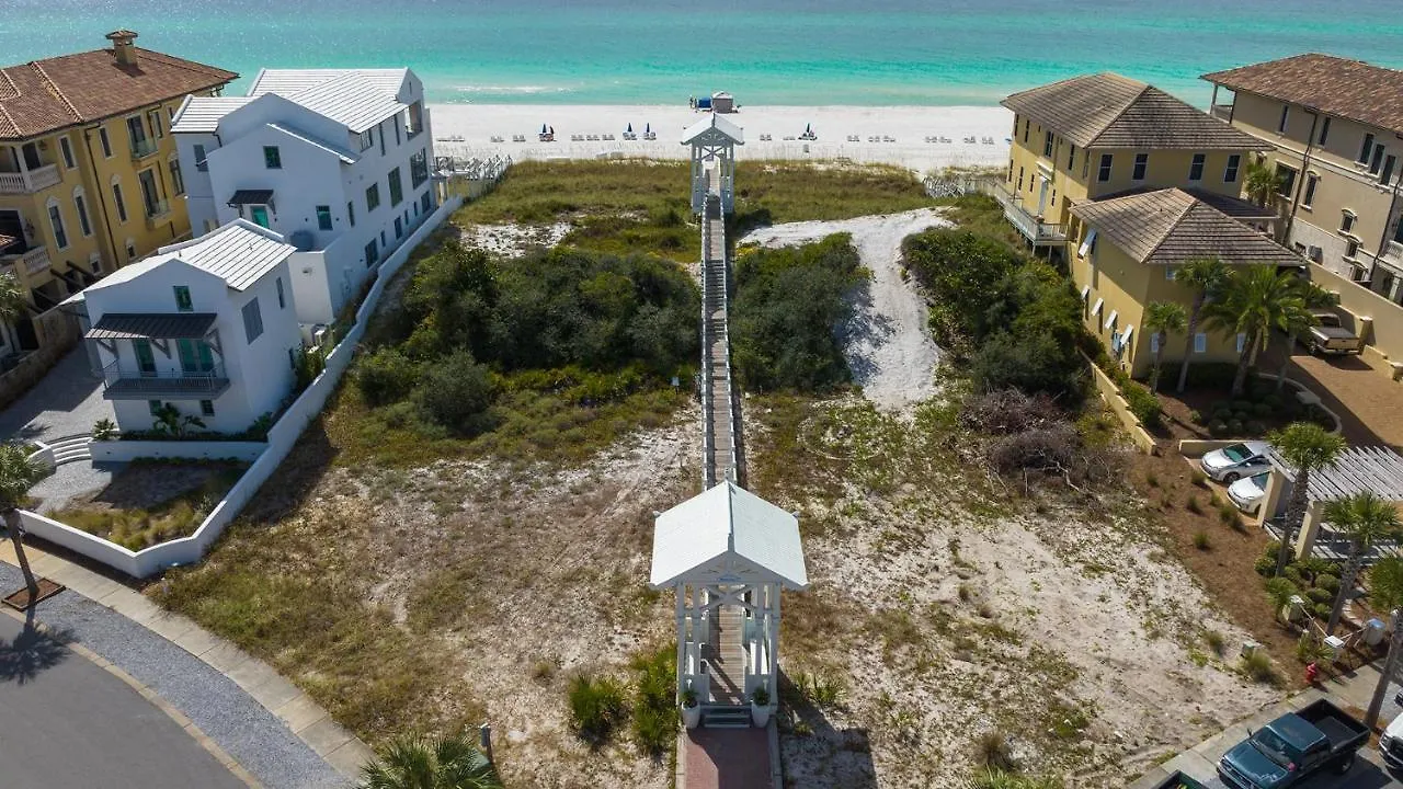 Walking On Sunshine - Benchmark Management Panama City Beach