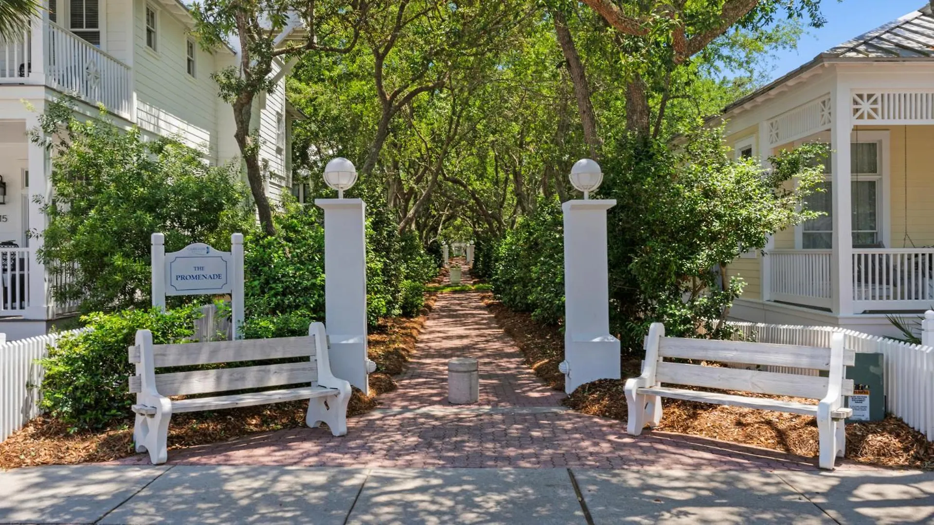 Walking On Sunshine - Benchmark Management Panama City Beach 0*,